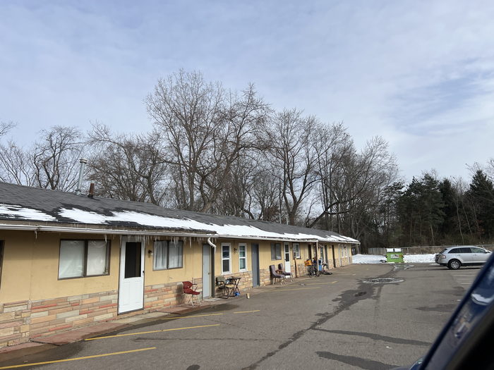 Bissey Motel - Nov 18 2022 Photo (newer photo)